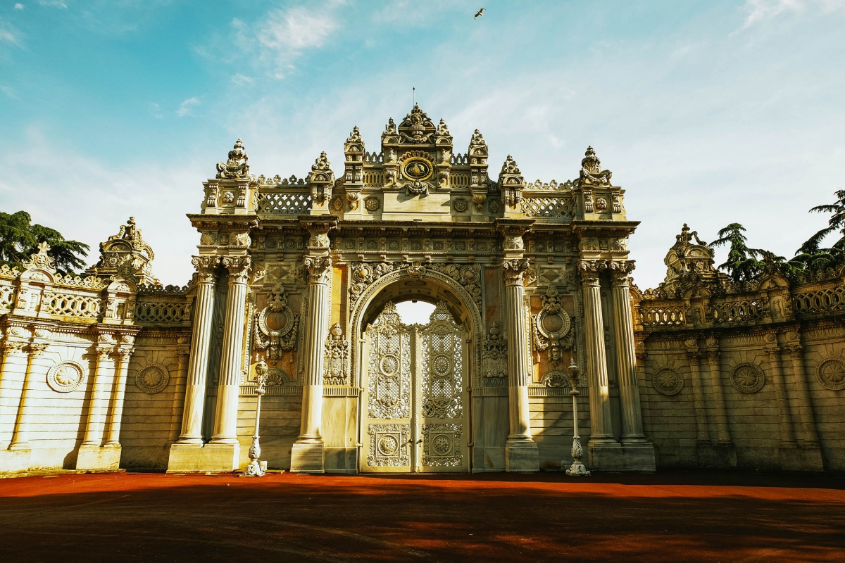 The Royal Palaces of Istanbul