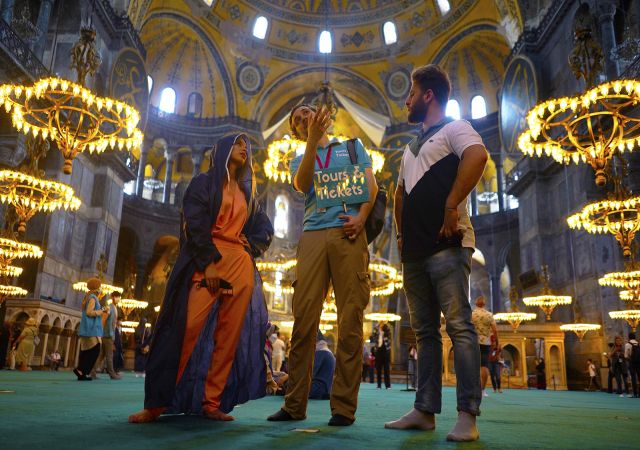 Istanbul Tour Guide | Daily Tour by Officially Licensed Guide 